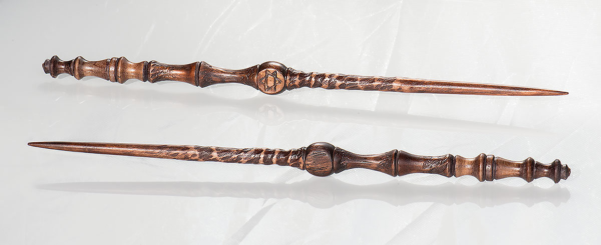 Bacchetta magica in legno di nocciolo autore roberto amadi vendita bacchette magiche